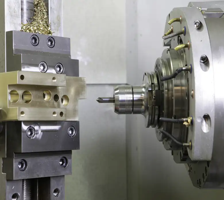 Detailansicht einer CNC-Fräse von Dummer-Technik